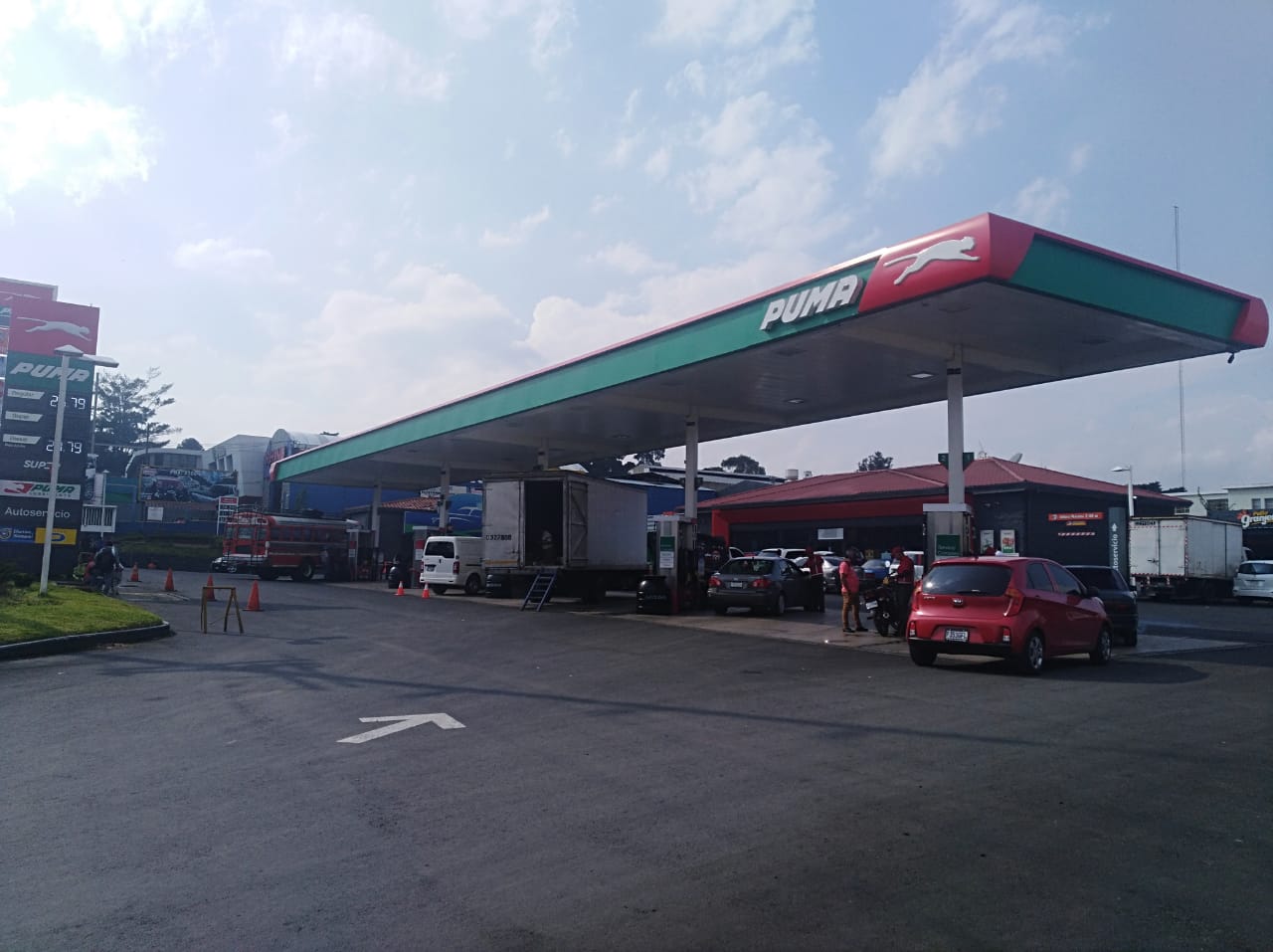 gasolinera puma zona 10